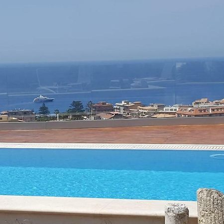 Appartamenti Borgo Panoramico N 5 トロペーア エクステリア 写真