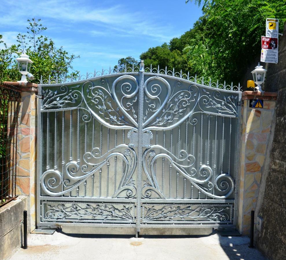 Appartamenti Borgo Panoramico N 5 トロペーア エクステリア 写真