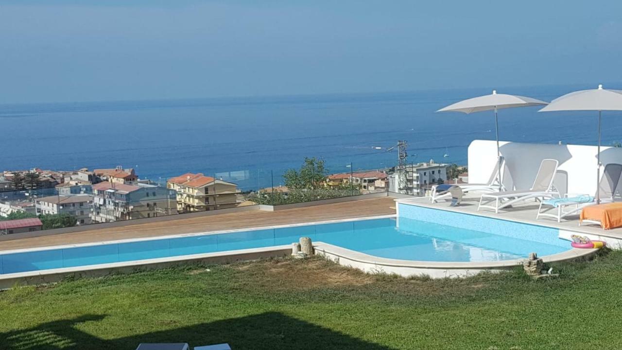 Appartamenti Borgo Panoramico N 5 トロペーア エクステリア 写真