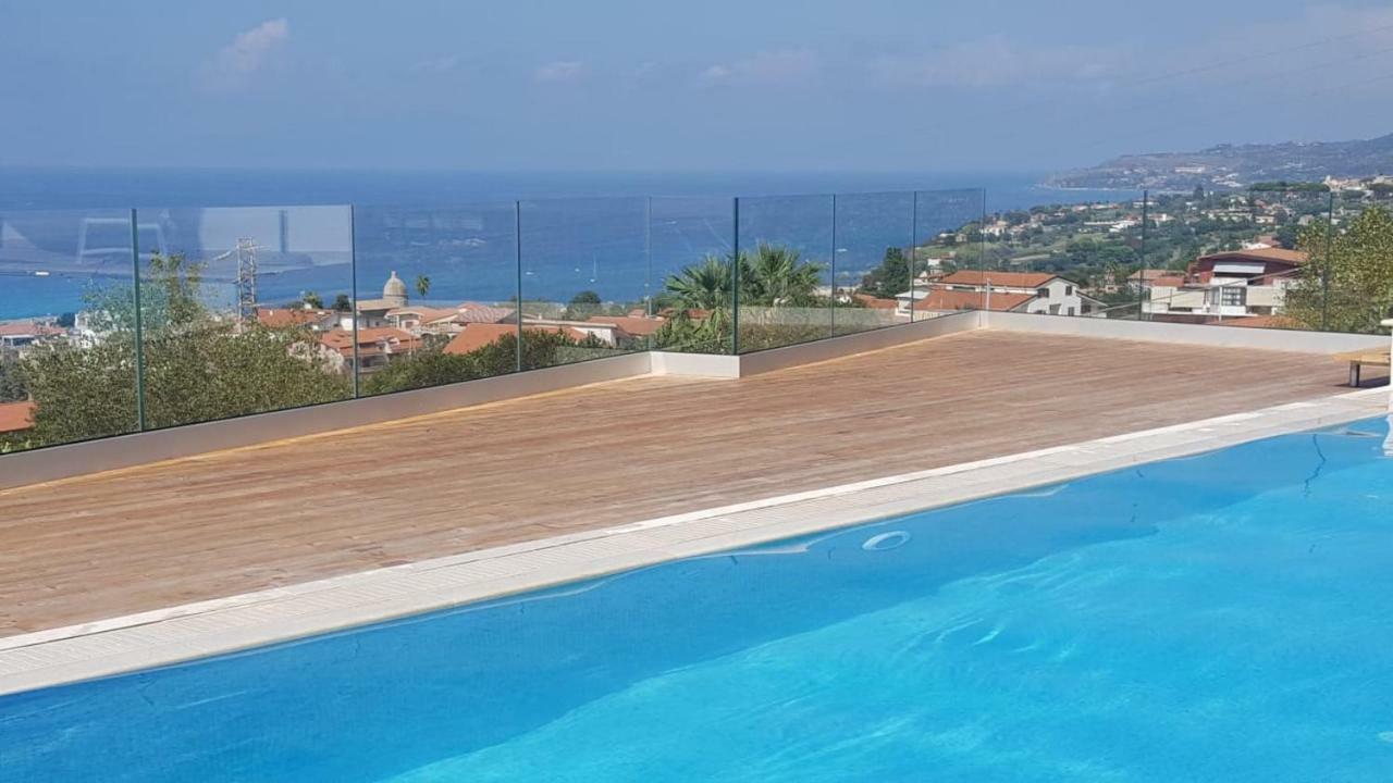 Appartamenti Borgo Panoramico N 5 トロペーア エクステリア 写真