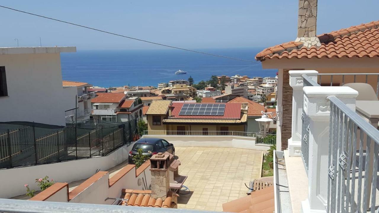 Appartamenti Borgo Panoramico N 5 トロペーア エクステリア 写真